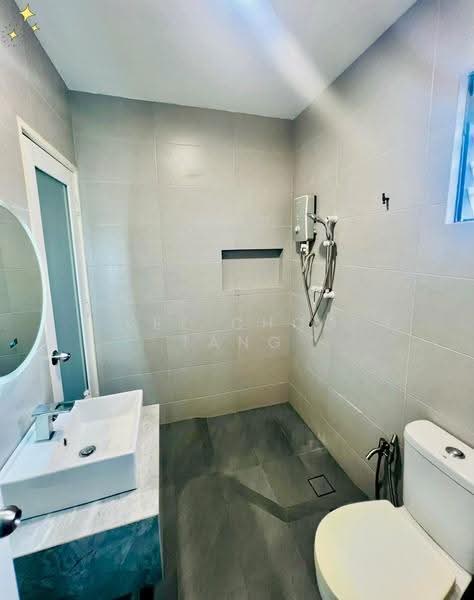 Rumah Teres 2-Tingkat untuk Dijual di Kota Kemuning (Shah Alam) - Anjoe Tang - Bathroom - PropertyGuru.com.my