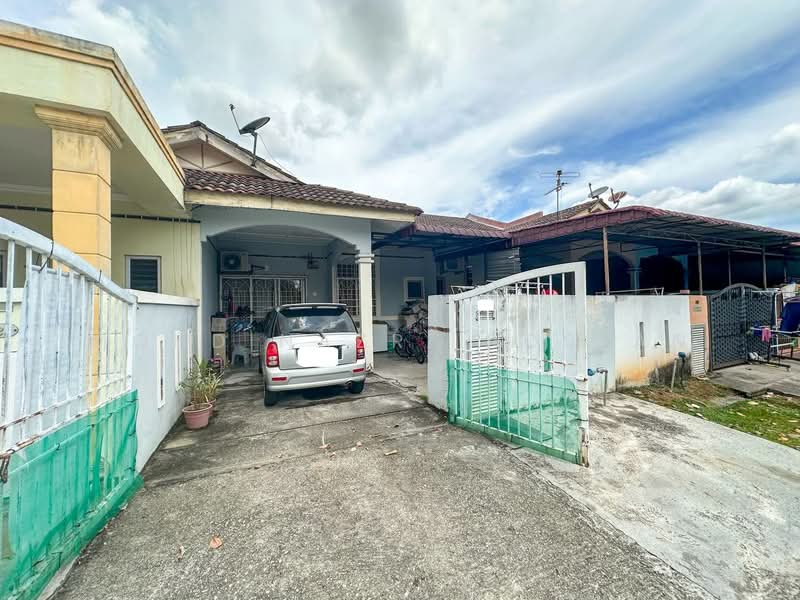Rumah Teres 1-Tingkat untuk Dijual di Sepang (Selangor) - Mohd Nazri Roslan - PropertyGuru.com.my