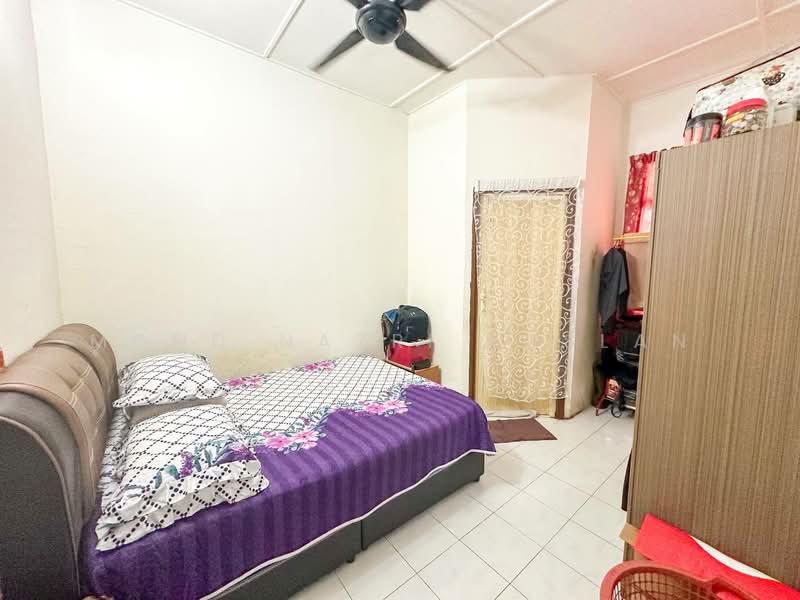 Rumah Teres 1-Tingkat untuk Dijual di Sepang (Selangor) - Mohd Nazri Roslan - PropertyGuru.com.my