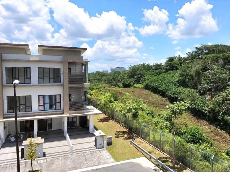 Rumah Bandar untuk Disewa di 16 Sierra (Puchong) - Chris Lee - Exterior - PropertyGuru.com.my