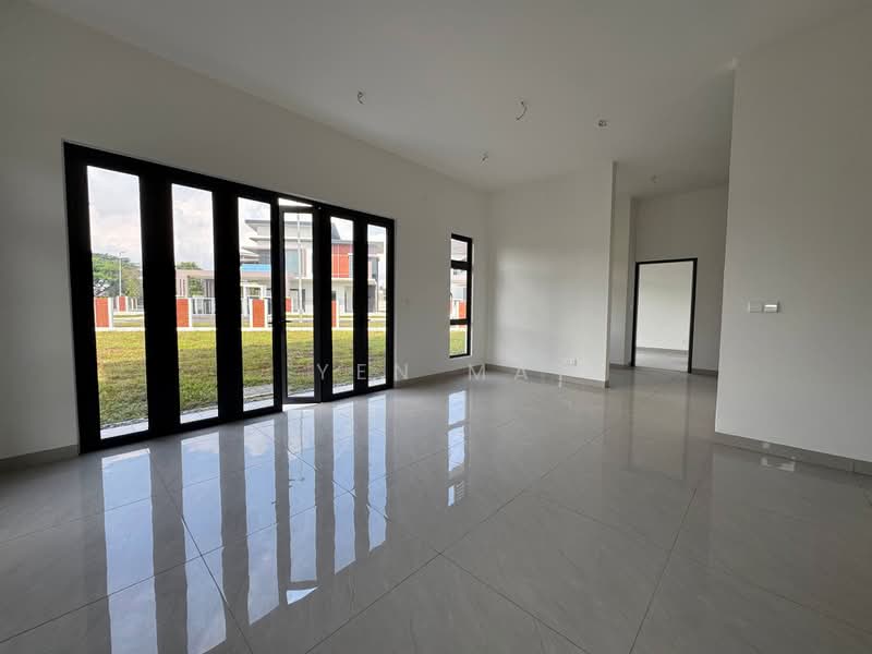 Semi-Detached House for Sale in Skudai (Johor) - Yen Ma - Living Room - PropertyGuru.com.my