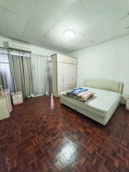 Rumah Teres 2 Tingkat untuk Disewa di Taman Bukit Maluri (Kepong) - Amy Yap - Bedroom - PropertyGuru.com.my