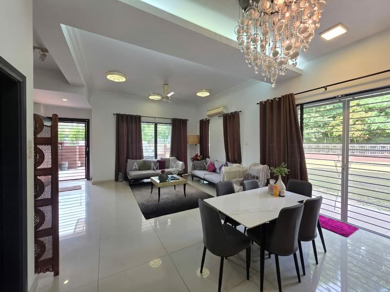 Rumah Teres 2.5 Tingkat untuk Disewa di Sutera Damansara (Damansara Damai) - Amy Yap - Living Room - PropertyGuru.com.my