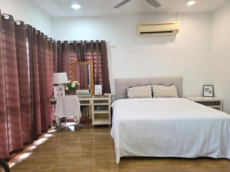 Rumah Teres 2.5 Tingkat untuk Disewa di Sutera Damansara (Damansara Damai) - Amy Yap - Bedroom - PropertyGuru.com.my