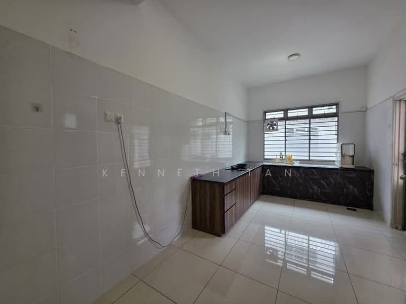 Terraced House for Sale in Bandar Dato Onn (Tebrau) - Kenneth Tan - Kitchen - PropertyGuru.com.my