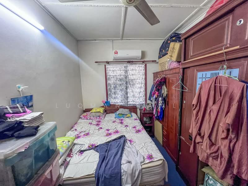Rumah Teres 1 Tingkat untuk Dijual di Taman Cheras Perdana (Cheras) - Luqman Ramli - Bedroom - PropertyGuru.com.my