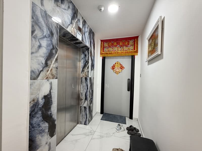 Service Residence for Sale at D'Summit Residences - Lifen . - PropertyGuru.com.my