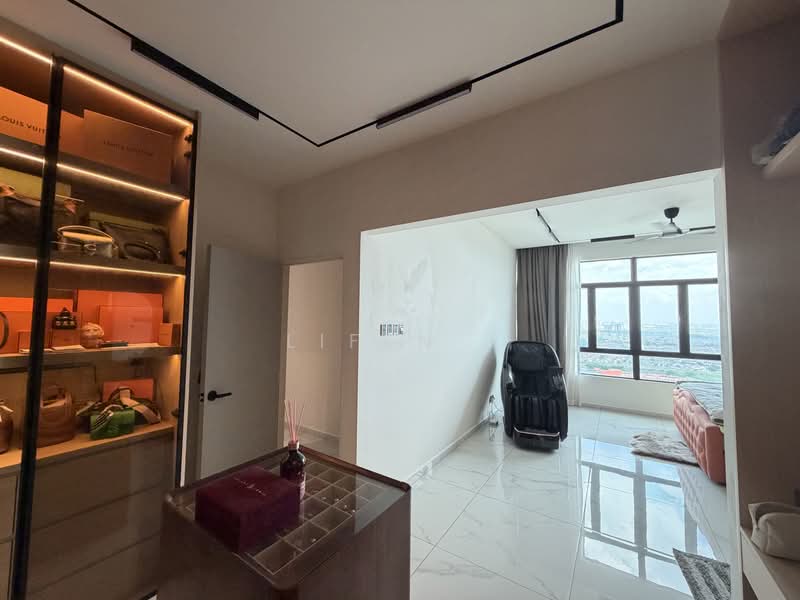 Service Residence for Sale at D'Summit Residences - Lifen . - PropertyGuru.com.my
