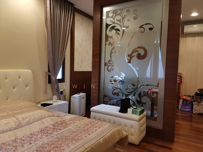 Bungalow House untuk Dijual di Setia Eco Park (Setia Alam) - Elwin Chok - Bedroom - PropertyGuru.com.my