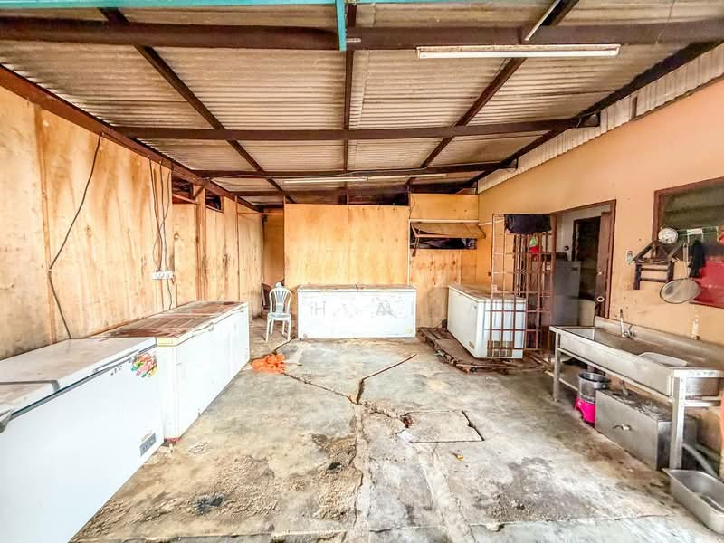 Rumah Teres 1-Tingkat untuk Dijual di Seksyen 17 (Shah Alam) - Izzah Alias - PropertyGuru.com.my