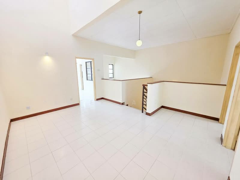 Rumah Teres 2 Tingkat untuk Dijual di Bukit Jelutong (Shah Alam) - Ammeer Nadzrai - Interior - PropertyGuru.com.my