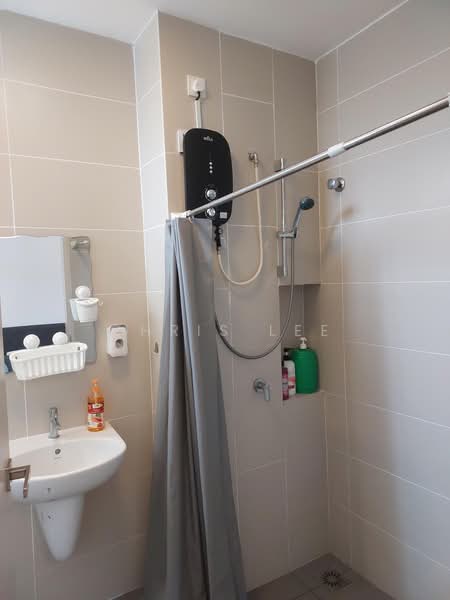 Rumah Bandar untuk Disewa di 16 Sierra (Puchong) - Chris Lee - Bathroom - PropertyGuru.com.my