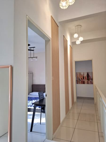Rumah Bandar untuk Disewa di 16 Sierra (Puchong) - Chris Lee - Corridor - PropertyGuru.com.my