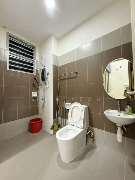 Rumah Teres 2 Tingkat untuk Dijual di Taman Perling (Perling) - Sean Yeoh - Bathroom - PropertyGuru.com.my