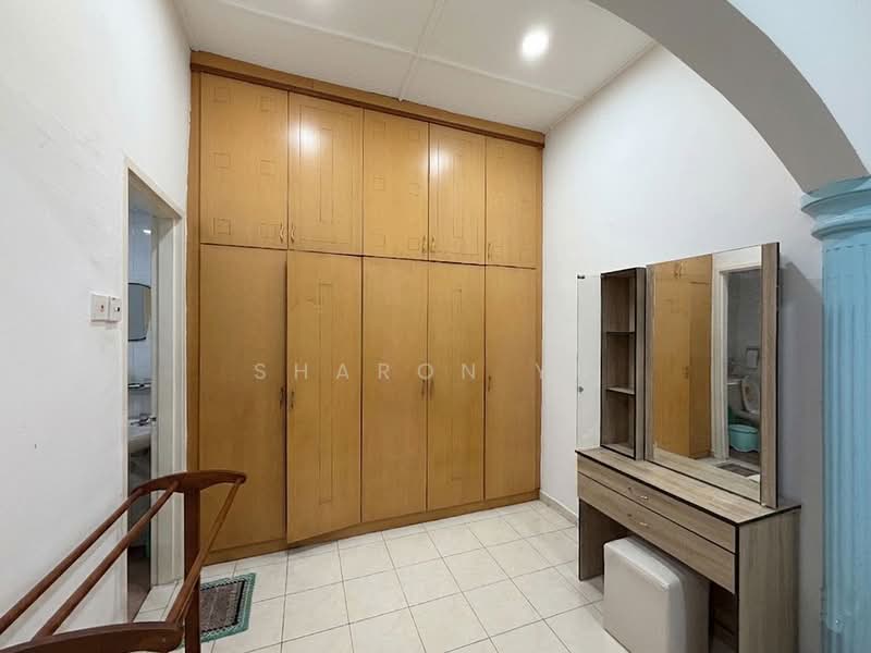 Rumah Teres 2 Tingkat untuk Dijual di Taman Desa Cemerlang (Ulu Tiram) - Sharon Yu - PropertyGuru.com.my