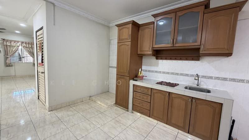 Rumah Teres 2-Tingkat untuk Dijual di Kota Kemuning (Shah Alam) - Anjoe Tang - Kitchen - PropertyGuru.com.my