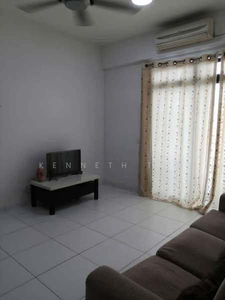 Service Residence for Rent at Sky Oasis Residence (Pangsapuri Oasis 1) - Kenneth Tan - Living Room - PropertyGuru.com.my