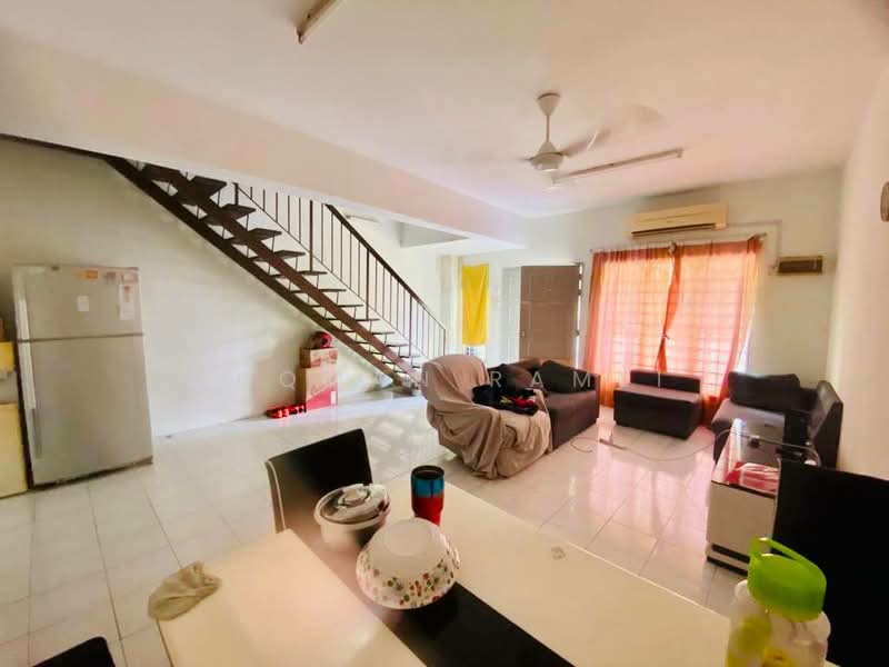 2-storey Terraced House for Sale in Cheras (Selangor) - Luqman Ramli - Living Room - PropertyGuru.com.my