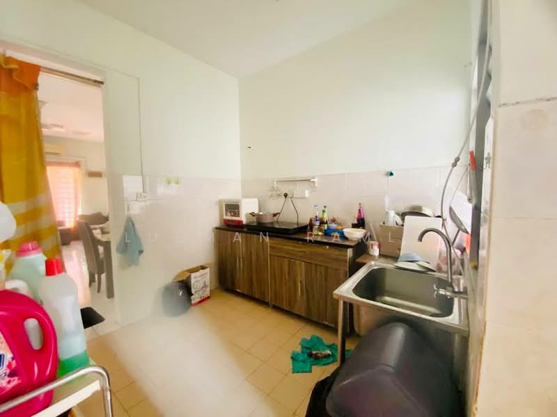 2-storey Terraced House for Sale in Cheras (Selangor) - Luqman Ramli - Kitchen - PropertyGuru.com.my