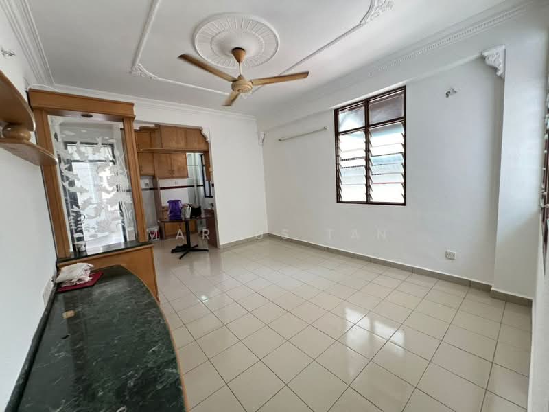 Pangsapuri untuk Dijual di Taman Jubilee Phase 3 - Marcus Tan - Living Room - PropertyGuru.com.my