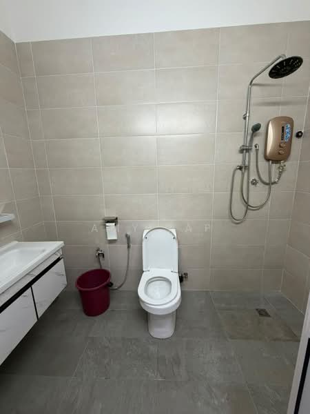 Terraced House for Rent in Taman Wangsa Permai (Kepong) - Amy Yap - Bathroom - PropertyGuru.com.my