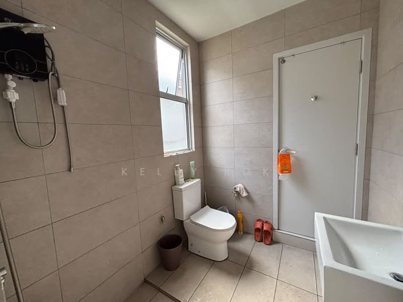 2-storey Terraced House for Sale in Tamansari (Rawang) - Kelly Kok - PropertyGuru.com.my