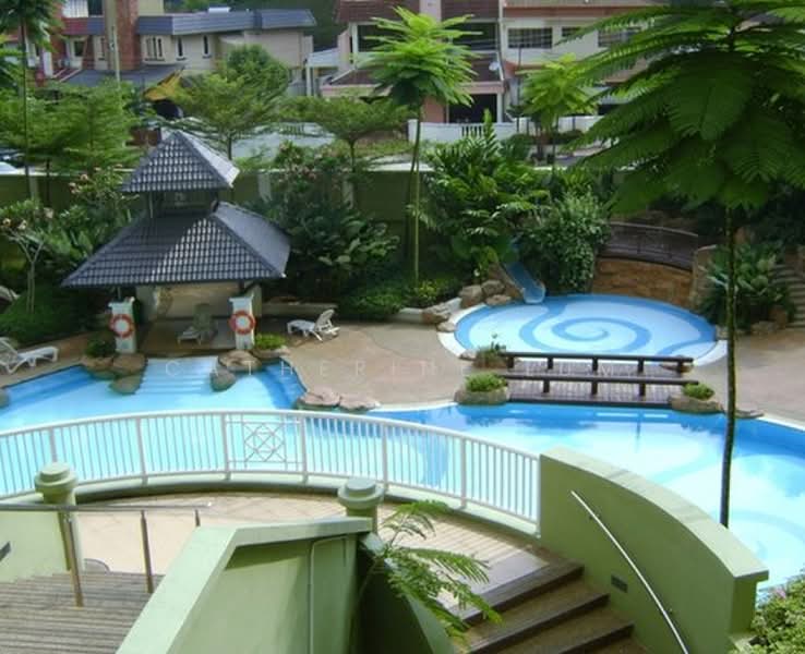 Kondominium untuk Dijual di Casa Desa - Catherine Lum - Pool - PropertyGuru.com.my
