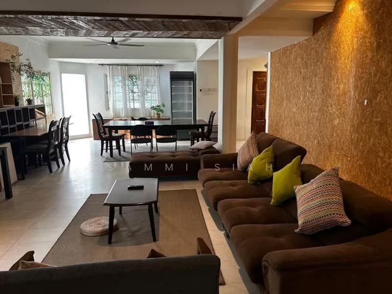 Banglo Komersial untuk Disewa di Sea Park (Petaling Jaya) - Sammi Siah - Living Room - PropertyGuru.com.my
