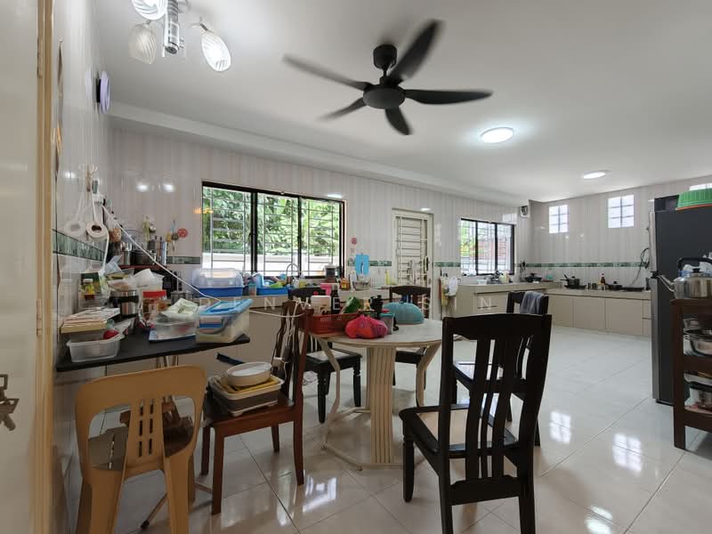 Rumah Berkembar untuk Dijual di Taman Hulu Langat Jaya (Cheras) - Denver Sin - Kitchen - PropertyGuru.com.my