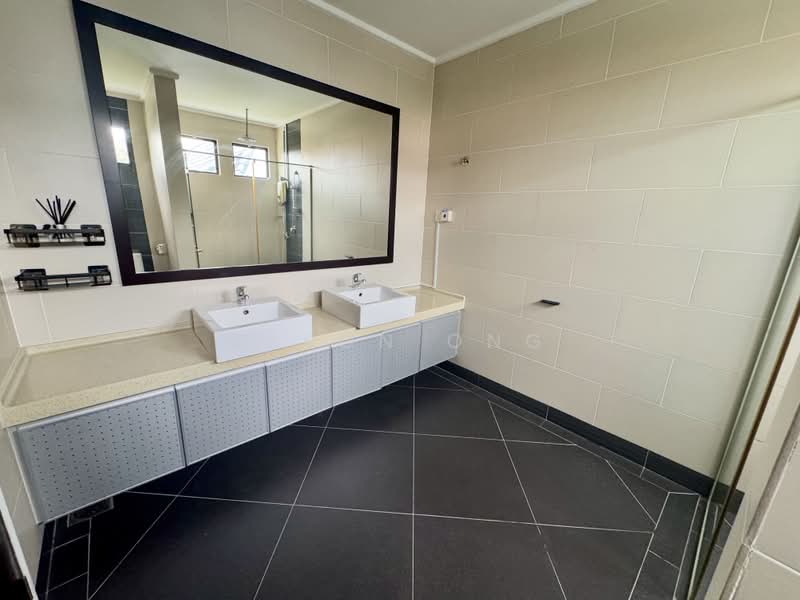 Bungalow House untuk Dijual di Damansara Heights (Kuala Lumpur) - Dixon Ong - Bathroom - PropertyGuru.com.my