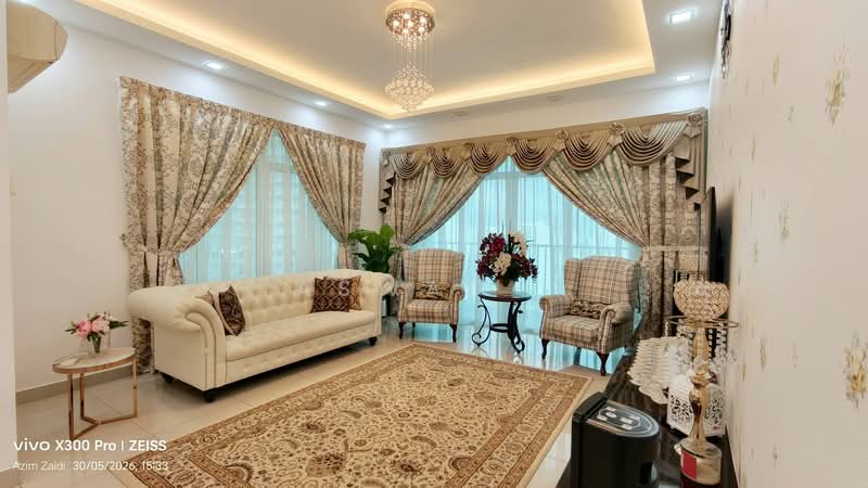 Condominium for Sale at Setia Pinnacle - Aswad . - Living Room - PropertyGuru.com.my