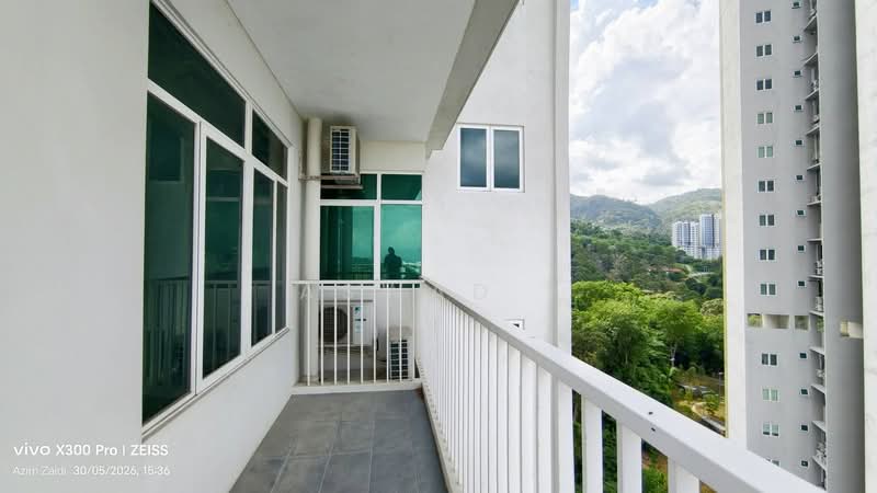 Condominium for Sale at Setia Pinnacle - Aswad . - Balcony - PropertyGuru.com.my