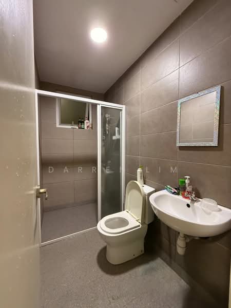 Kondominium untuk Disewa di Mutiara Ville - Darren Lim - Bathroom - PropertyGuru.com.my
