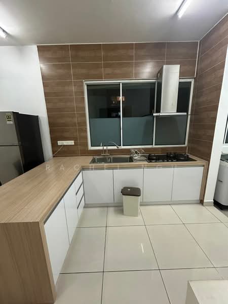 Kondominium untuk Dijual di Zenith Residences - Rachel Ngu - Kitchen - PropertyGuru.com.my