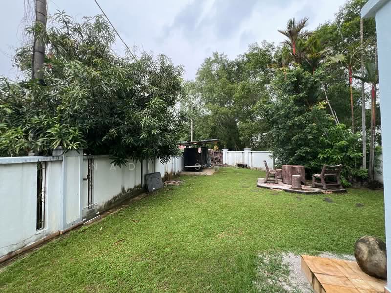 Rumah Teres 2 Tingkat untuk Dijual di Klang (Selangor) - Nadia Shukri - Garden - PropertyGuru.com.my