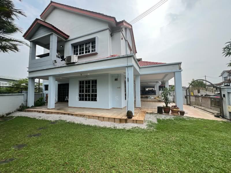 Rumah Teres 2 Tingkat untuk Dijual di Klang (Selangor) - Nadia Shukri - Exterior - PropertyGuru.com.my