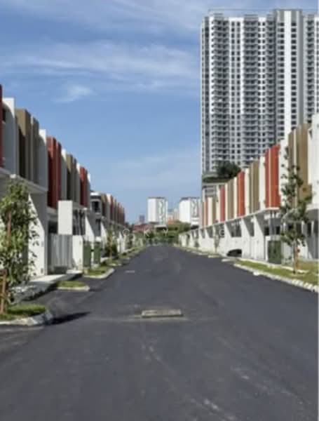 Rumah Teres 3 Tingkat untuk Dijual di Happy Garden (Kuchai Lama) - Jacky Ng - Exterior - PropertyGuru.com.my