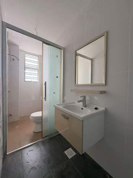 2-storey Terraced House for Sale in Skudai (Johor) - Genia Tan - Bathroom - PropertyGuru.com.my