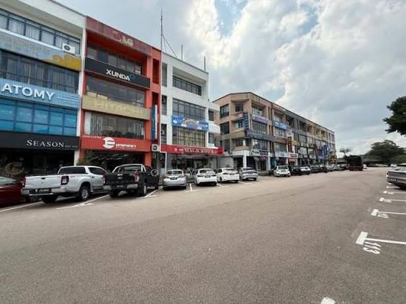 Shop for Sale in Bandar Baru Permas Jaya (Permas Jaya) - Zoey Lee - Exterior - PropertyGuru.com.my