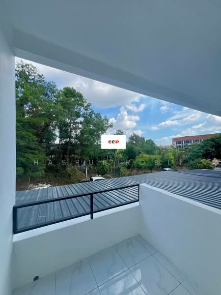Rumah Teres 3 Tingkat untuk Dijual di Taman Ria Indah (Sungai Petani) - Hasrul Rosli - Balcony - PropertyGuru.com.my