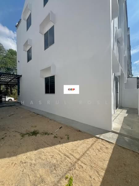 Rumah Teres 3 Tingkat untuk Dijual di Taman Ria Indah (Sungai Petani) - Hasrul Rosli - Exterior - PropertyGuru.com.my