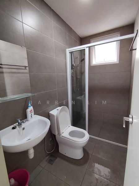 Kondominium untuk Disewa di Mutiara Ville - Darren Lim - Bathroom - PropertyGuru.com.my