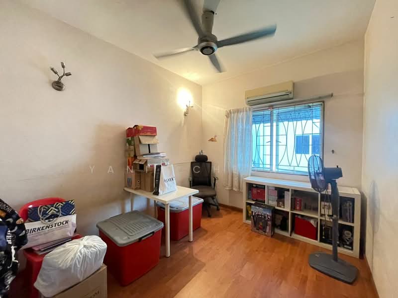Rumah Teres 3-Tingkat untuk Dijual di Taman Tasik Indah Mewah (Batu) - Yanis Cheong - Study - PropertyGuru.com.my