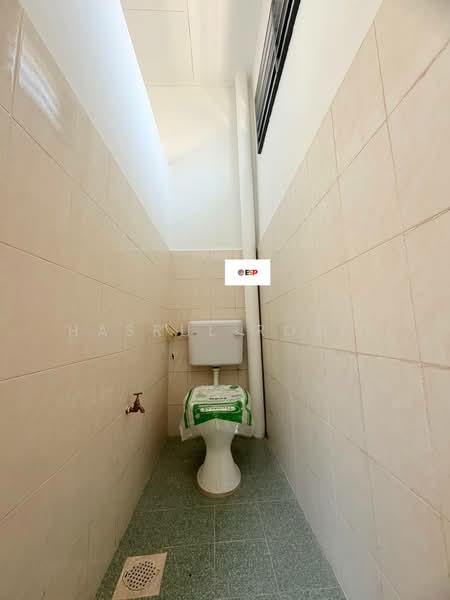 Rumah Teres 1-Tingkat untuk Dijual di Taman Lembah Jerai (Gurun) - Hasrul Rosli - Bathroom - PropertyGuru.com.my