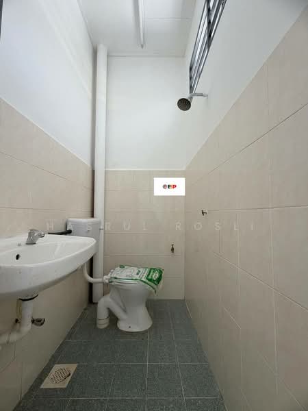 Rumah Teres 1-Tingkat untuk Dijual di Taman Lembah Jerai (Gurun) - Hasrul Rosli - Bathroom - PropertyGuru.com.my
