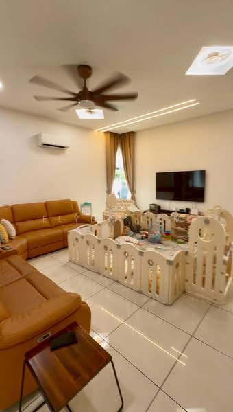 Rumah Kluster untuk Disewa di Iskandar Puteri (Nusajaya) (Johor) - Elynn Lam - Living Room - PropertyGuru.com.my