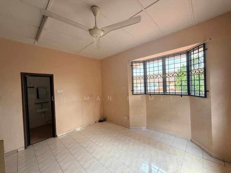 2-storey Terraced House for Sale in Bandar Mahkota Cheras (Cheras) - Luqman Ramli - Interior - PropertyGuru.com.my