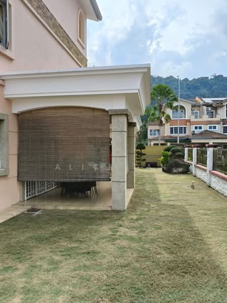 3-storey Terraced House for Sale in Taman Bukit Hartamas (Cheras) - Alice Tan - Exterior - PropertyGuru.com.my