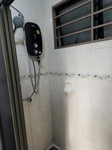 Condominium for Rent at Pelangi Utama - Louis Foong - Bathroom - PropertyGuru.com.my