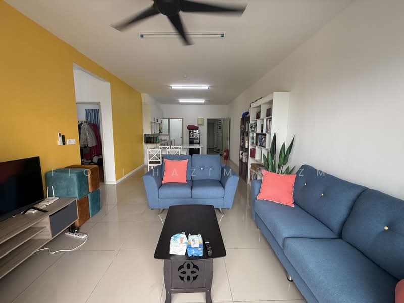 Condominium for Sale at Zahra Residensi - Fiqri Hazim Rozmi - Living Room - PropertyGuru.com.my